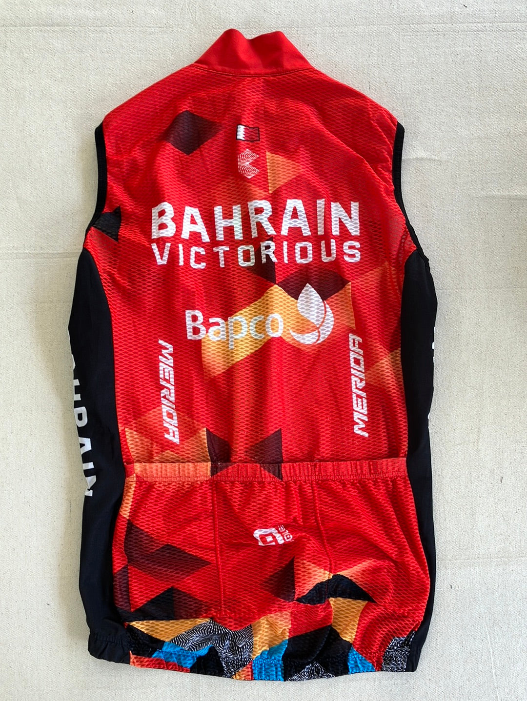 Wind Vest / Gilet Winter | Ale | Team Bahrain Victorious | Pro Cycling Kit