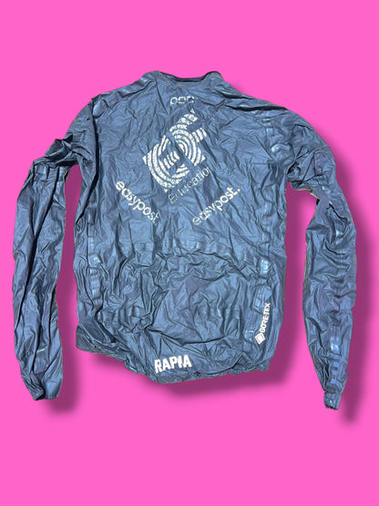 EF Prototype SHAKEDRY Jacket GORE-TEX - Cuff Hole | EF Education First | Rapha Men's Pro Kit