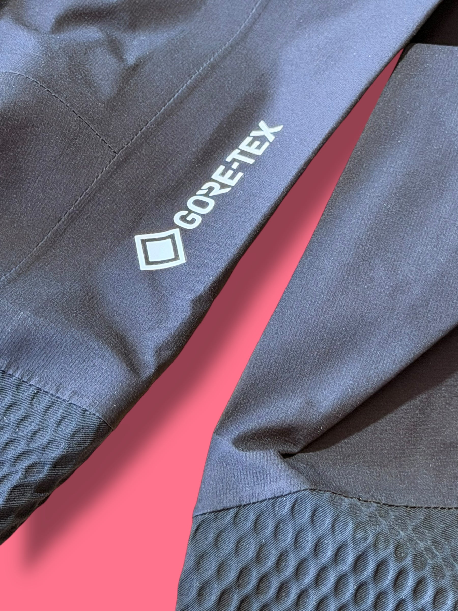 Pro Team Lightweight Goretex Rain Jacket |Rapha |EF Education