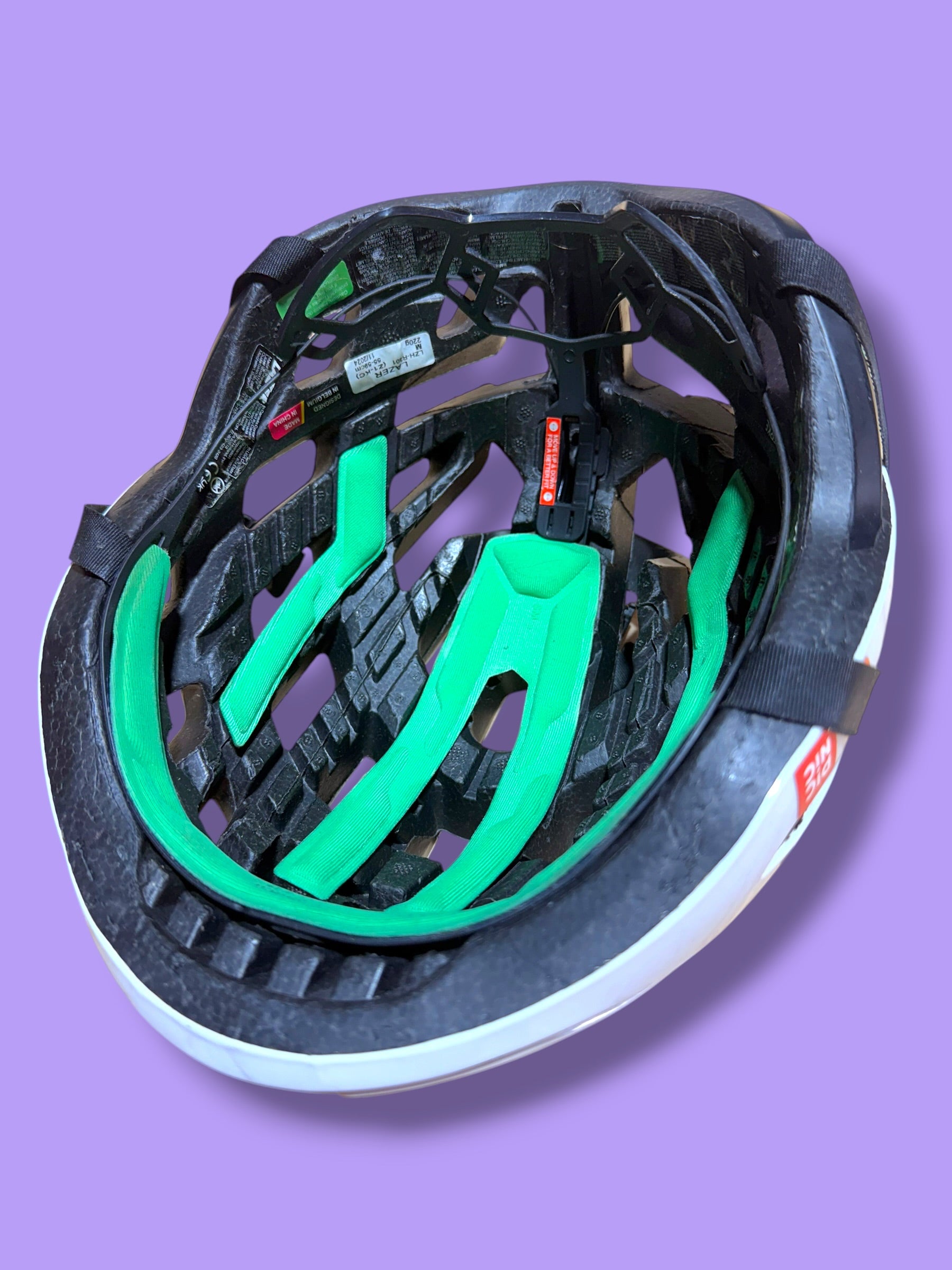 Helmet Lazer Victor Kinetic Core|Picnic Post NL|Nalini  Pro Cycling Kit