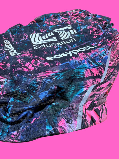 EF 2022 Packable Lightweight Wind Vest Giro d'Italia Switchout | EF Education First | Rapha Men's Pro Kit