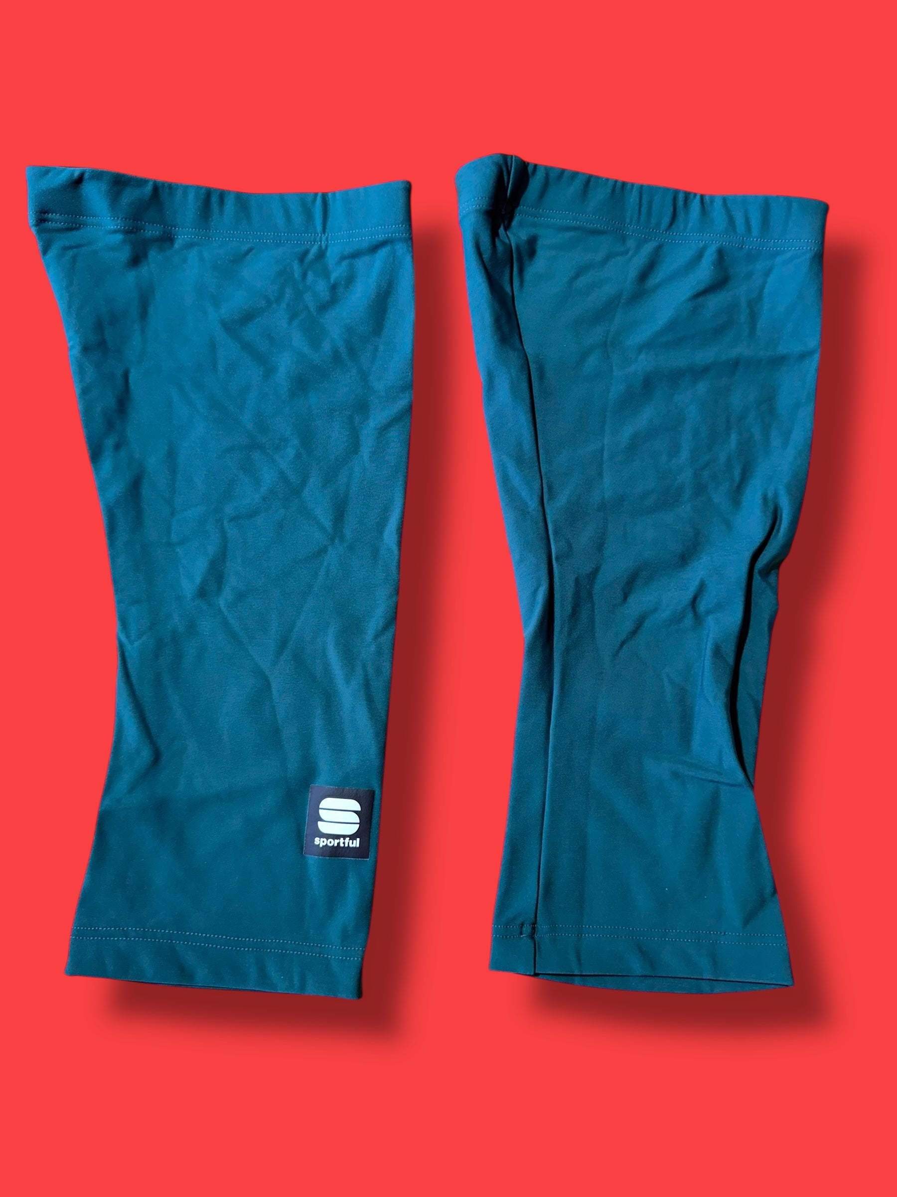 Fiandre Knee Warmers|Sportfull|Red Bull Bora Hansgrohe |Pro Cycling