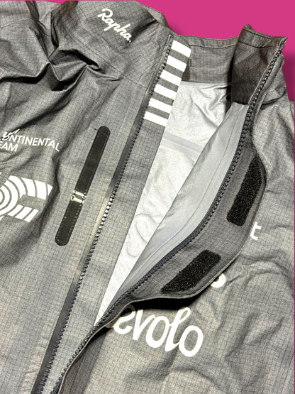 Prototype Lightweight GORE TEX Rain Jacket | EF Education Aevolo | Rapha Men's Pro Kit