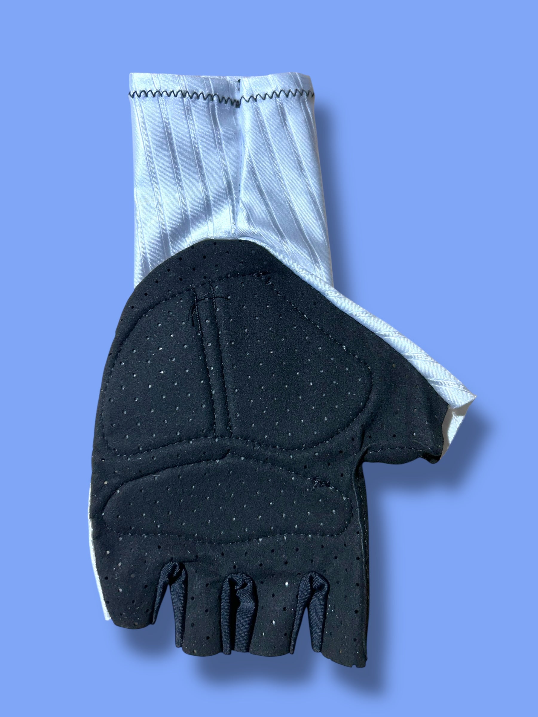 Aero Gloves | Santini | Trek Segafredo | Pro Team Cycling Kit