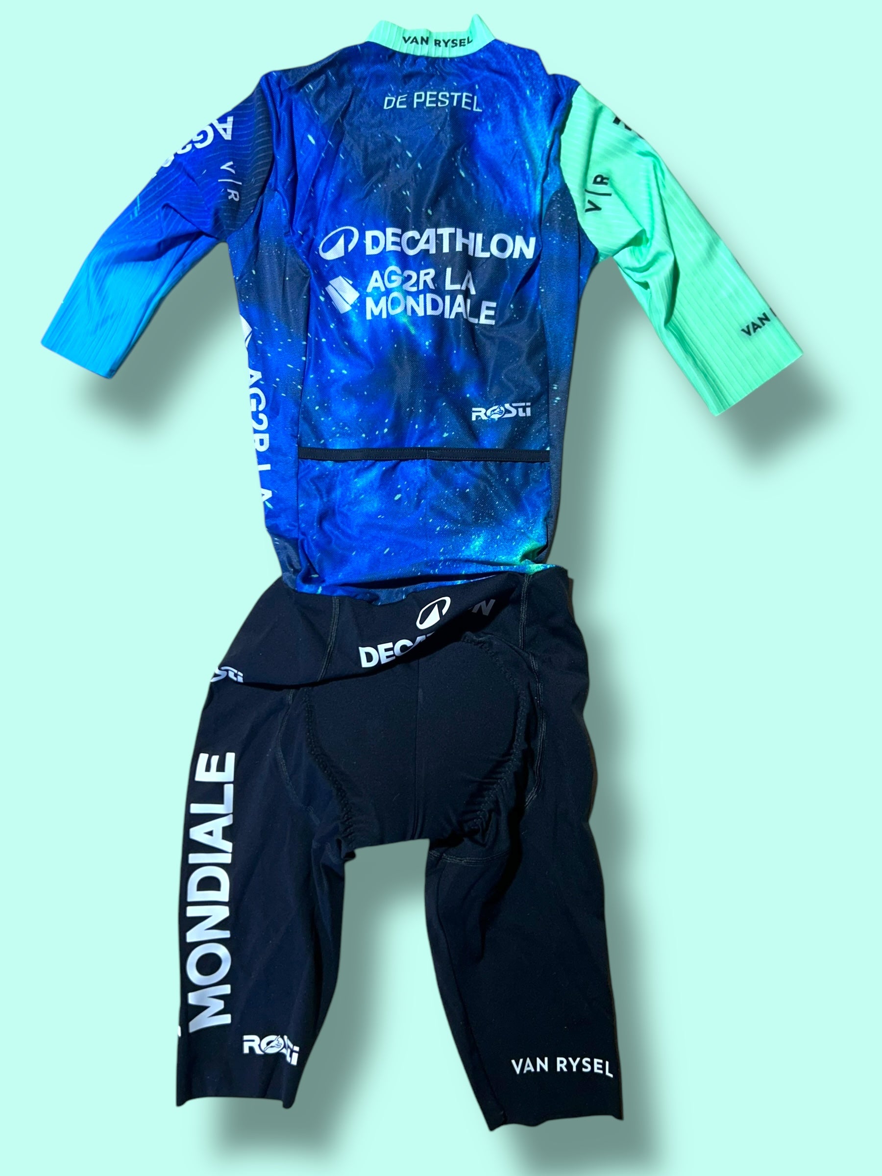 Roadsuit DE PESTEL Aerosuit Racing Body Domina  | Decathlon AG2R La Mondiale  | Rosti | Pro Cycling Kit