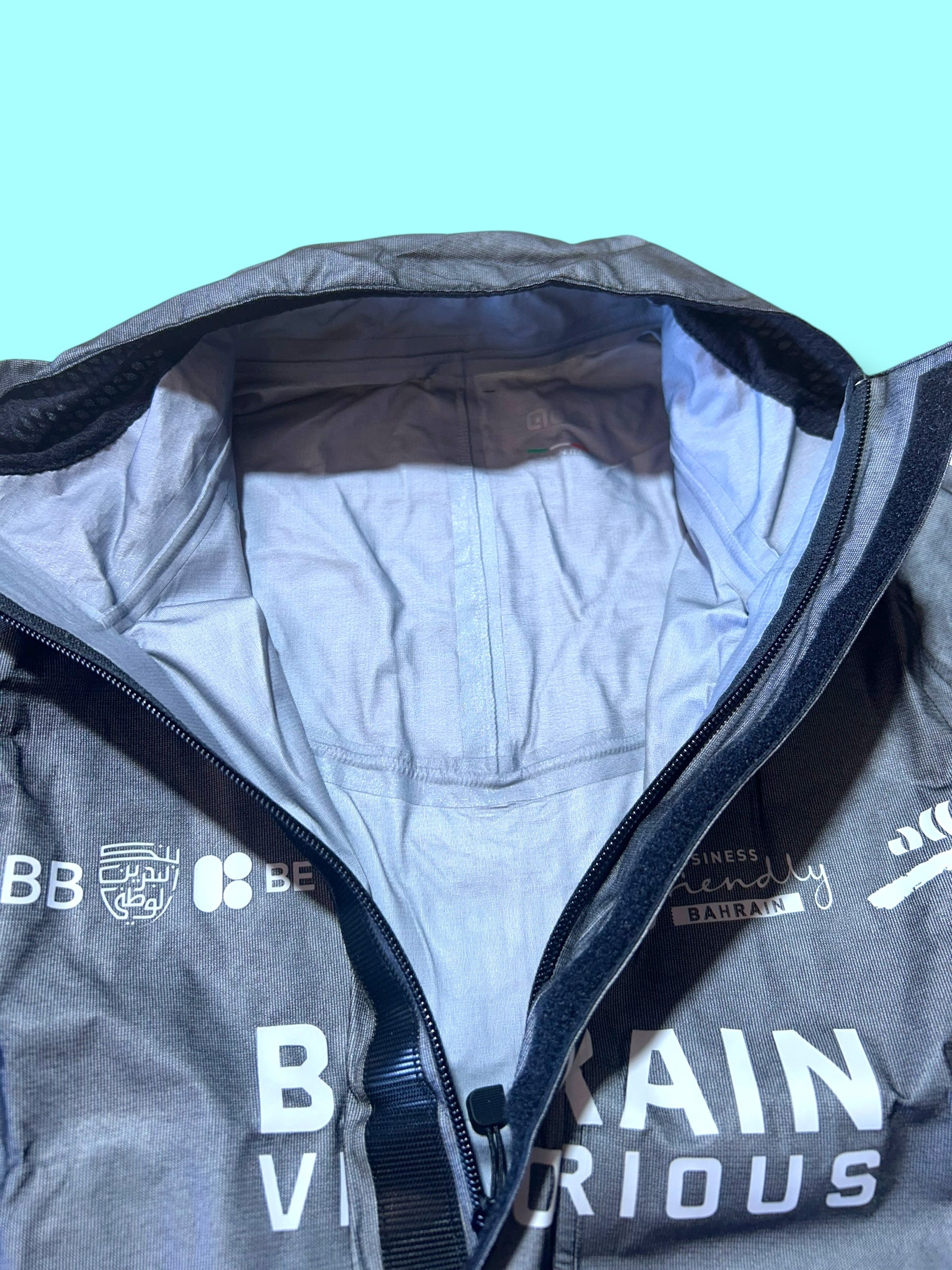 Rain Jacket  Cape Waterproof  Winter | Ale |Bahrain Victorious| Pro Cycling Kit