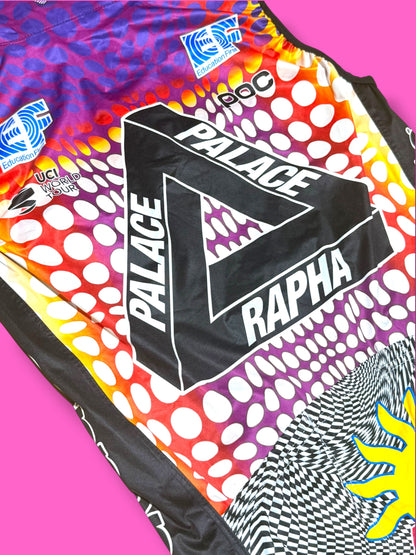 EF 2020 Rain Vest Rapha-Palace Giro with Rear Pockets | EF Education First | Rapha Men's Pro Kit