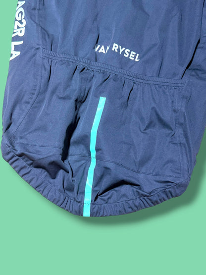 Rain Jacket|Decathlon |Van Rysel  Pro Cycling Kit