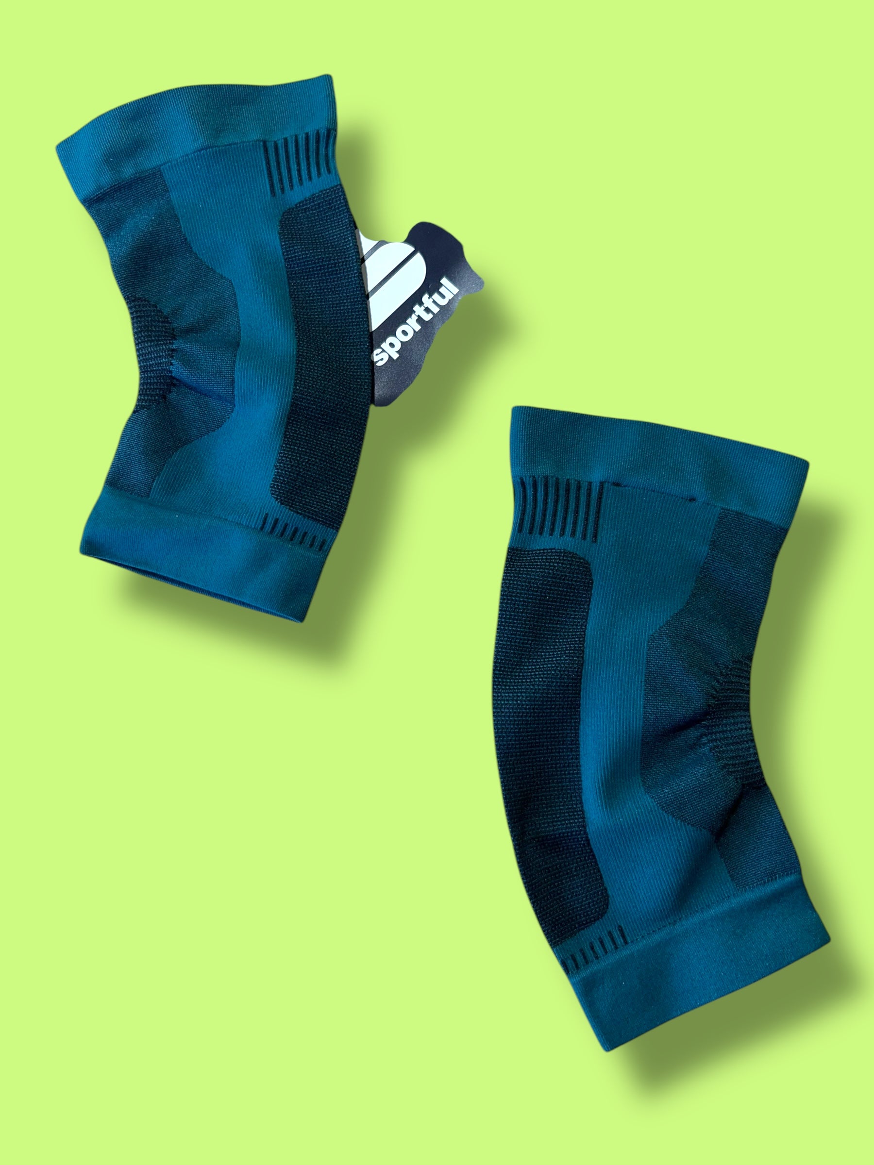 Second Skin Knee Warmers Thermal Winter Team Issued  | Sportful | Bora Hansgrohe| Pro Cycling Kit