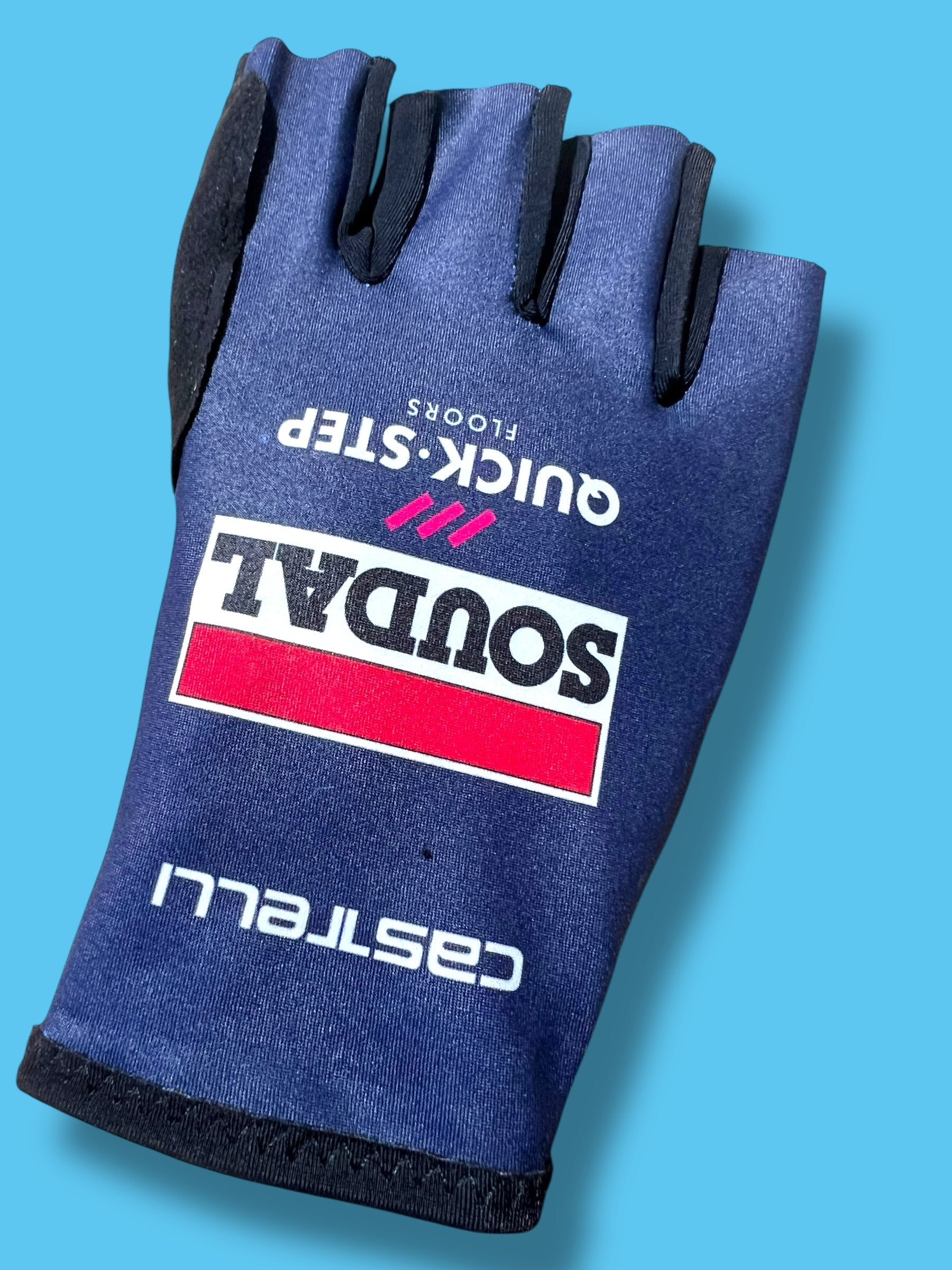 Aero Glove Race Short  Mitts Padded   | Castelli |  Soudal Quick-Step| Pro Cycling Kit