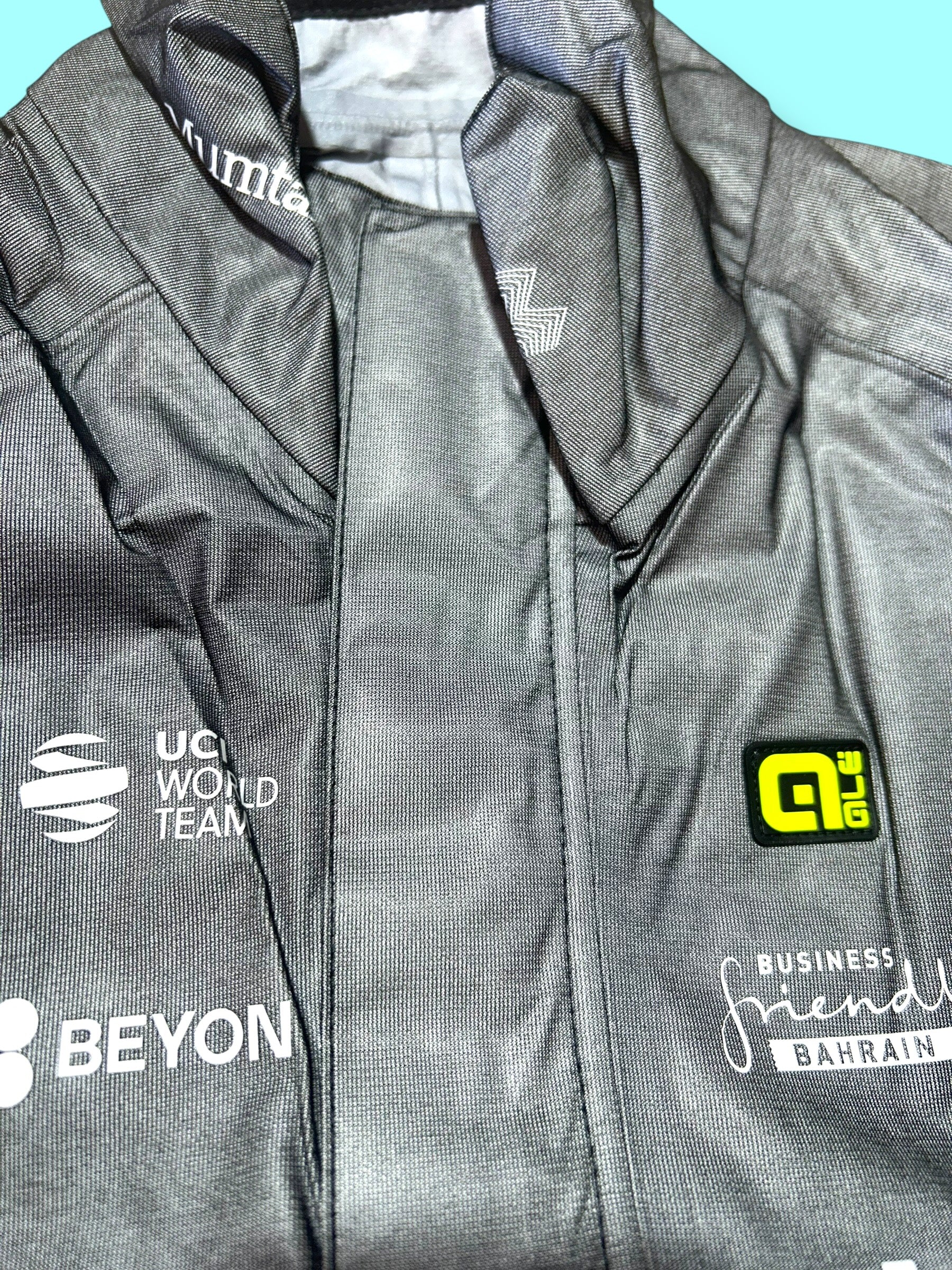 Rain Jacket  Cape Waterproof  Winter | Ale |Bahrain Victorious| Pro Cycling Kit