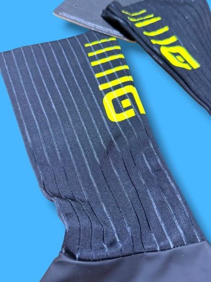 Whizzy Aero Shoe Covers | Bahrain Victorious | Alé Pro Cycling Kit