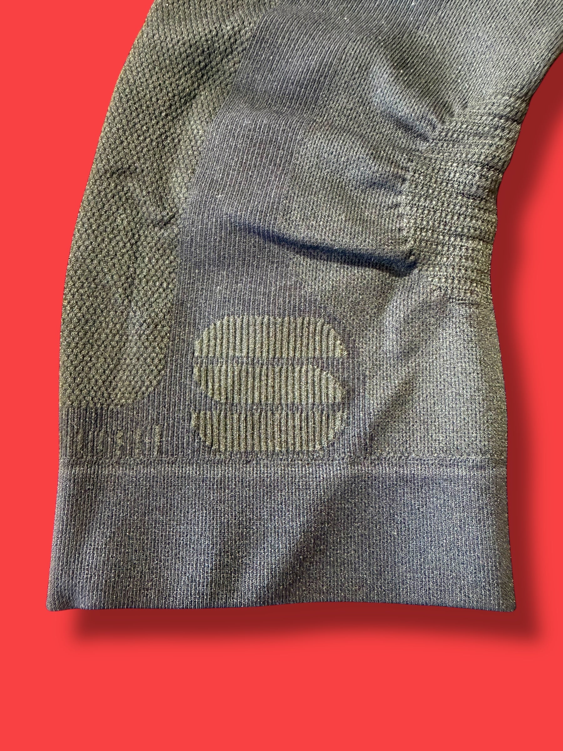 Second Skin Stretchy Knee Warmers|Sportfull|Red Bull Bora Hansgrohe |Pro Cycling