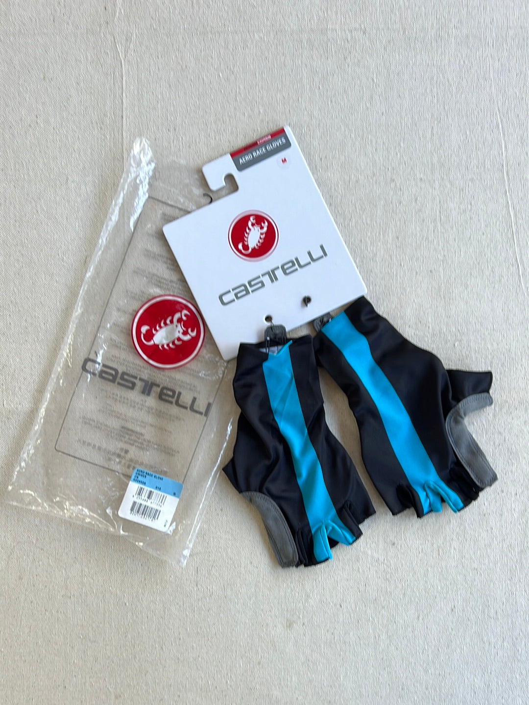 Aero Cycling Gloves Padded | Castelli | Team Sky | Pro Cycling Kit