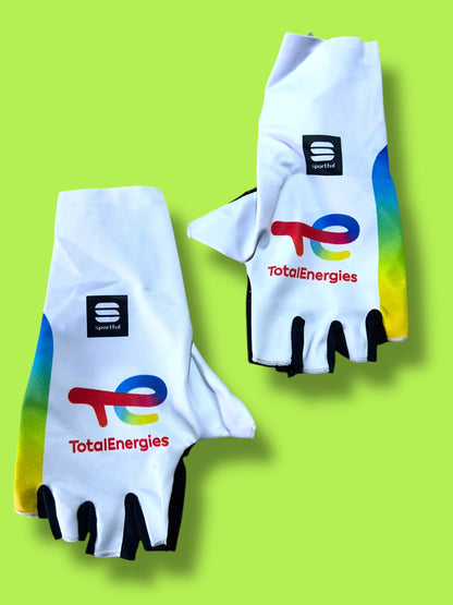 Aero Gloves TT Triathlon Road Racing    | Sportful |  Total Direct Energies| Pro Cycling Kit