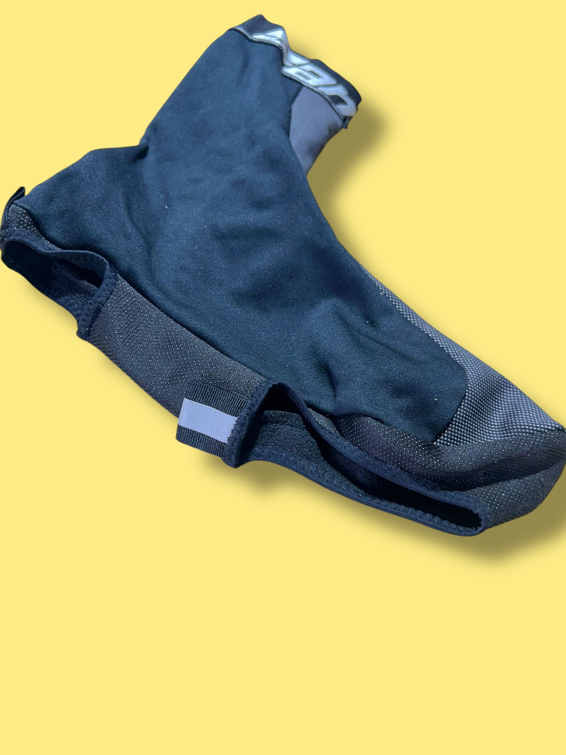 Overshoes  Deep Winter Thermal Waterproof Booties | Jumbo Visma Lease-A-Bike | Agu | Pro Cycling Kit
