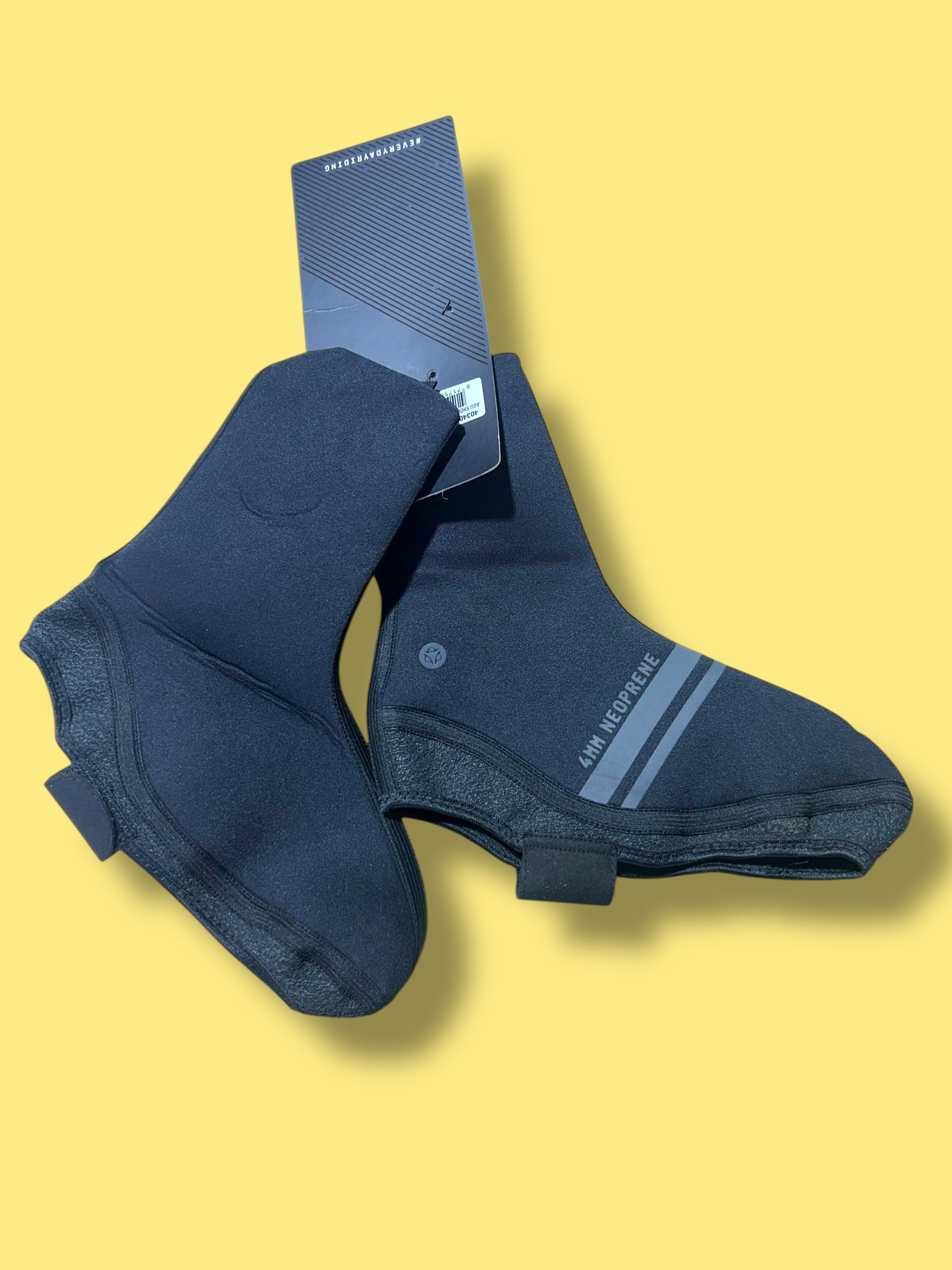 Overshoes Neoprene Deep Winter Thermal Waterproof Booties | Jumbo Visma Lease-A-Bike  | Agu | Pro Cycling Kit