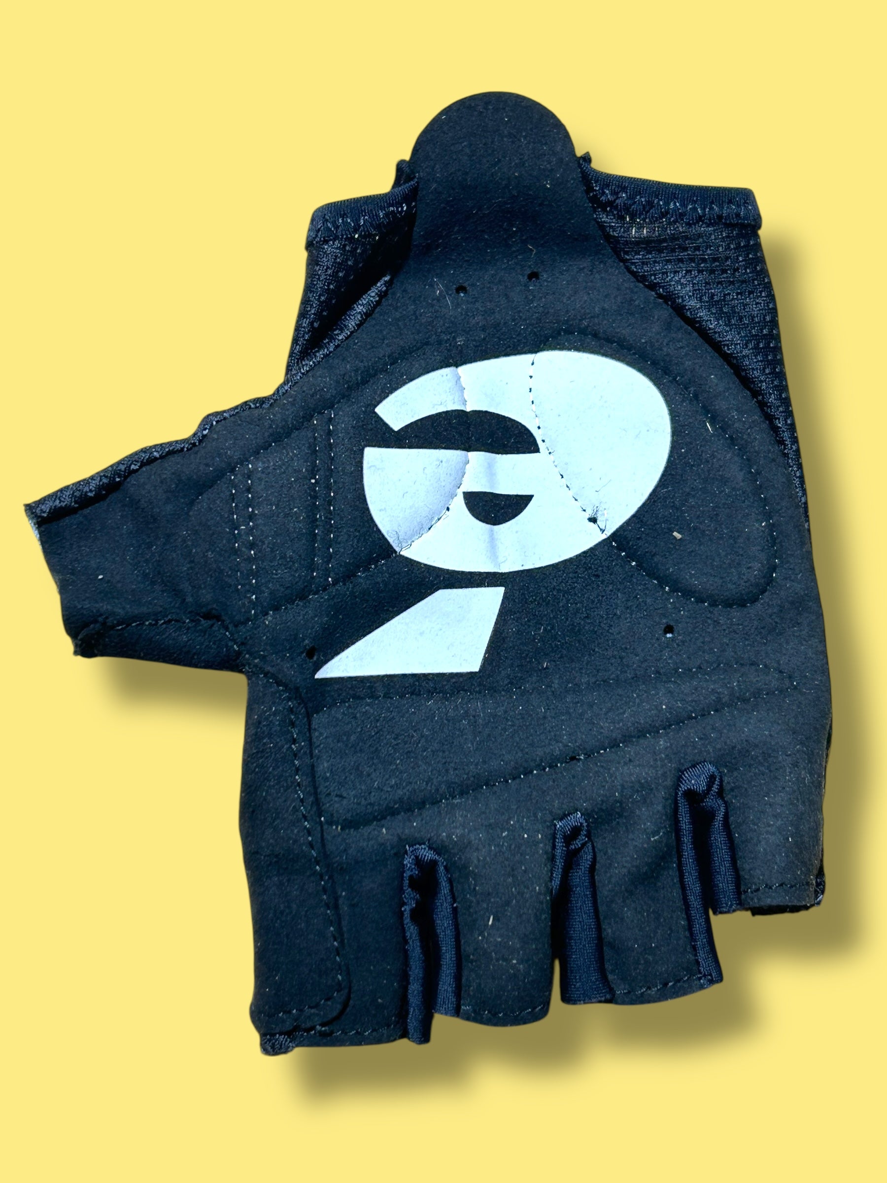 Gloves Race Mitts Padded Lightweight Rider Issued  | Jumbo Visma  | Agu | Pro Cycling Kit