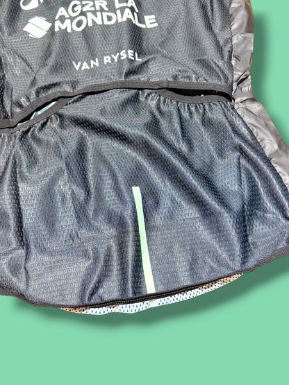 Ultra Lightweight Wind Vest |Decathlon |Van Rysel  Pro Cycling Kit