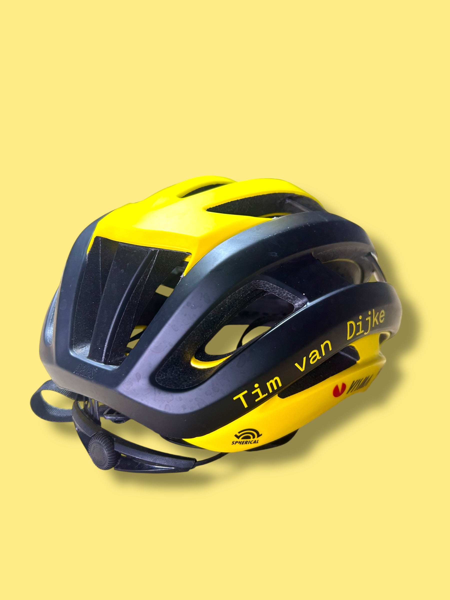 Giro Aries MIPS Helmet -  Rider Issued Podium | Visma | Pro Cycling Kit