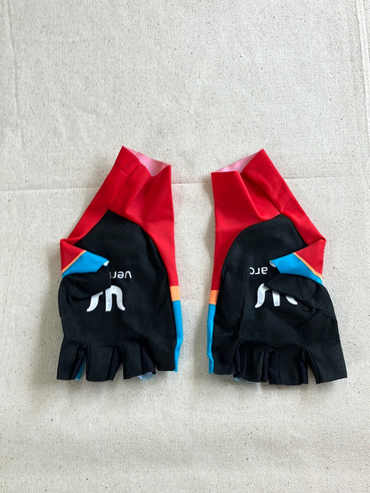 Cycling Gloves Unpadded | Vermarc | Lotto Dstny | Pro Team Cycling Kit