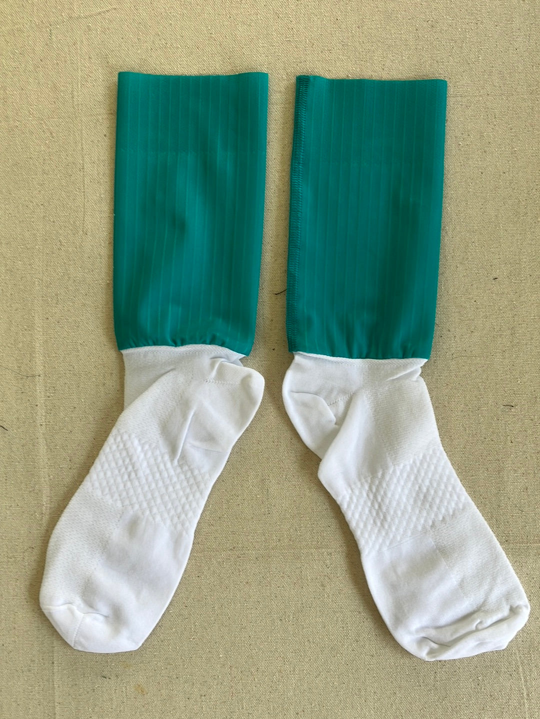 Aero Socks - Tour De France 2023 Design | Ale | Team Bahrain Victorious | Pro Cycling Kit