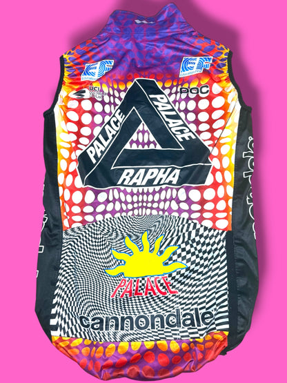 EF 2020 Rain Vest Rapha-Palace Giro with Rear Pockets | EF Education First | Rapha Men's Pro Kit
