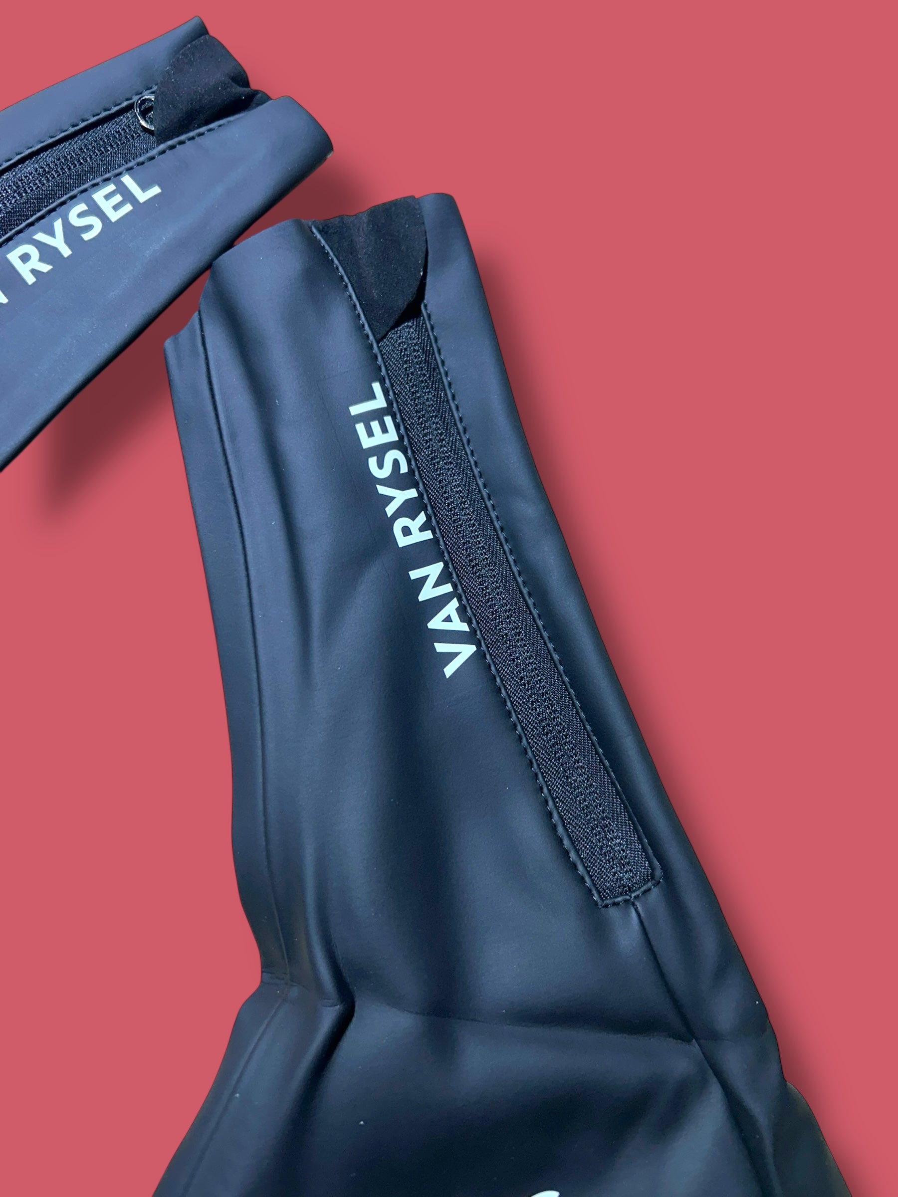 Overshoes Winter Thermal Booties  |  Van Rysel |  Cofidis| Pro Cycling Kit