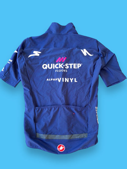 Short Sleeve Perfetto Jersey Waterproof | Castelli | Quick-Step Alpha Vinyl / Soudal  | Pro Cycling Kit