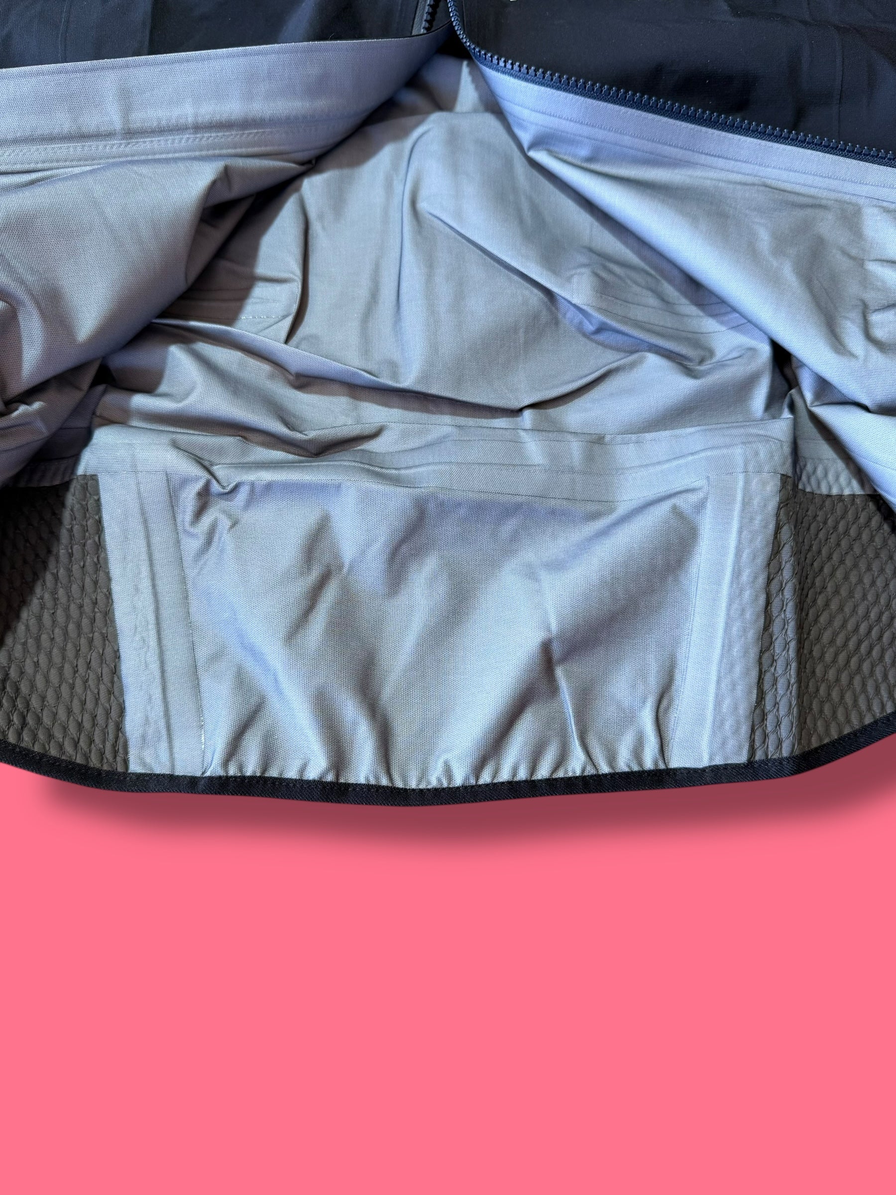 Pro Team Lightweight Goretex Rain Jacket |Rapha |EF Education First|Cycling