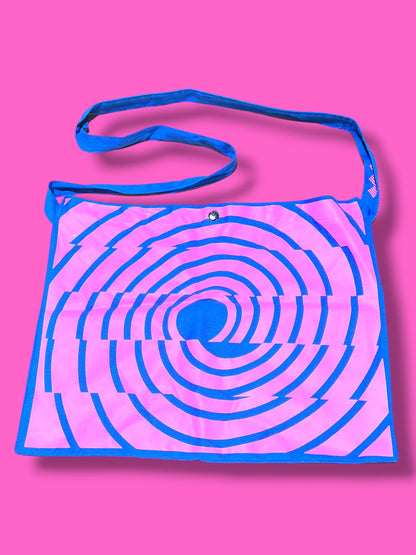 EF 2020 Team Issue Musette | EF Education First | Rapha Men's Pro Kit