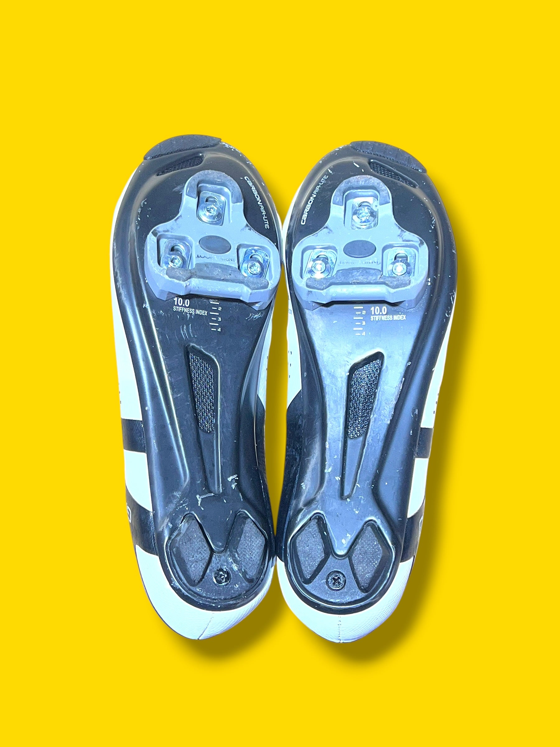 Cycling Shoes Carbon Pro Issued |Garneau| Cycling