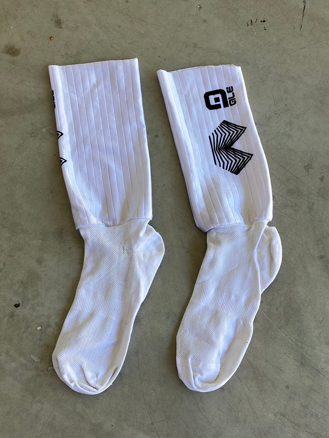 Aero Socks | Ale | Bahrain Victorious | Pro Cycling Kit