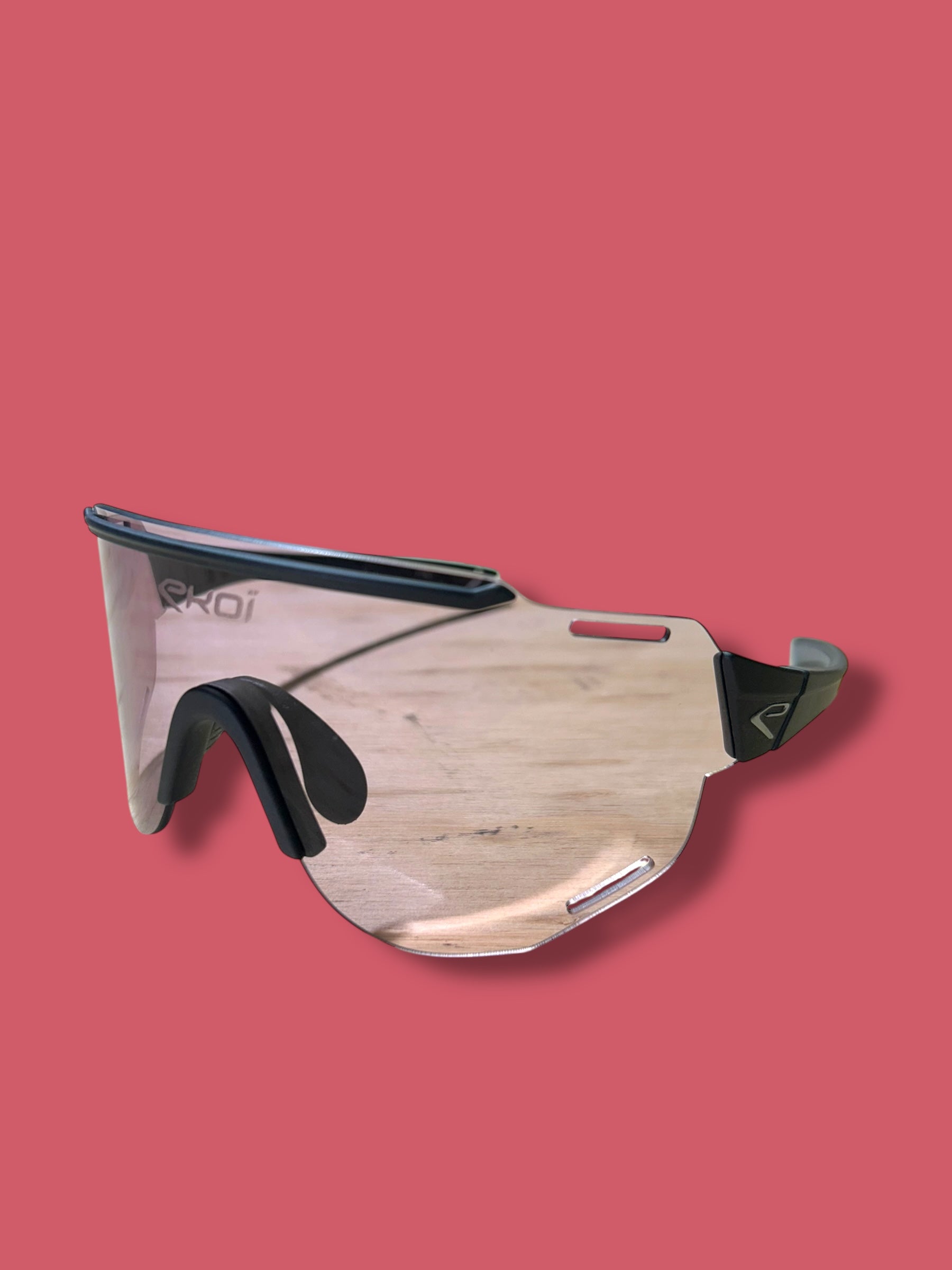 Sunglasses Riding Pro Rider Issued |  Ekoi |  Cofidis| Pro Cycling Kit