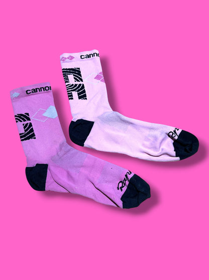 EF 2023 Pro Team Race Socks Rapha - Asymmetric Pink | EF Education First | Rapha Men's Pro Kit