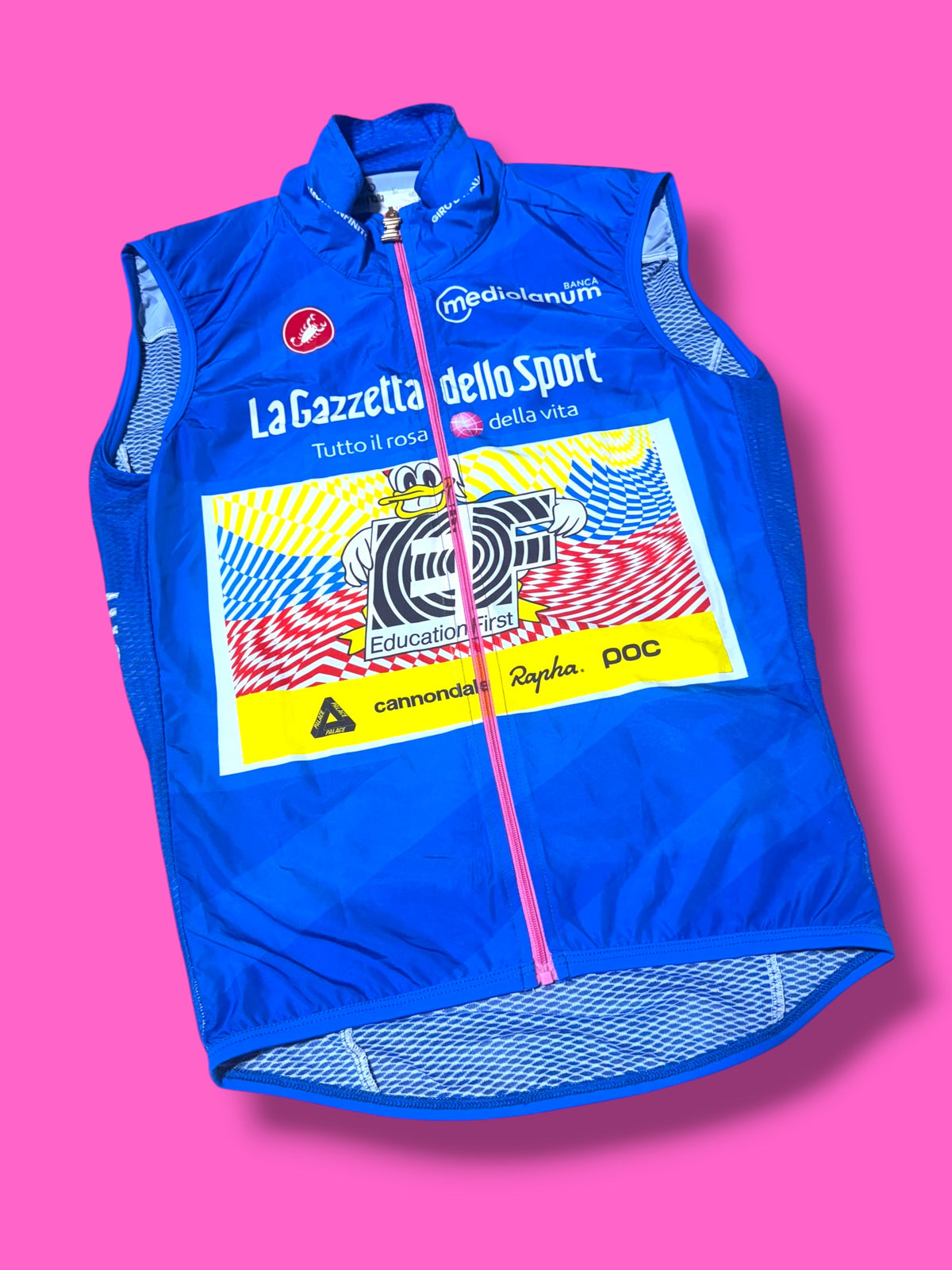 EF 2020 Wind Vest with Climber Jersey Palace Giro Switchout Mountains Leader | EF Education First | Rapha Men's Pro Kit