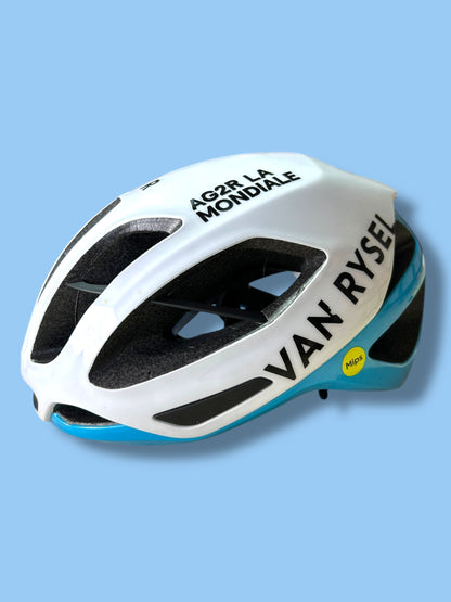 Helmet RCR | Decathlon AG2R La Mondiale  | Van Rysel | Pro Cycling Kit