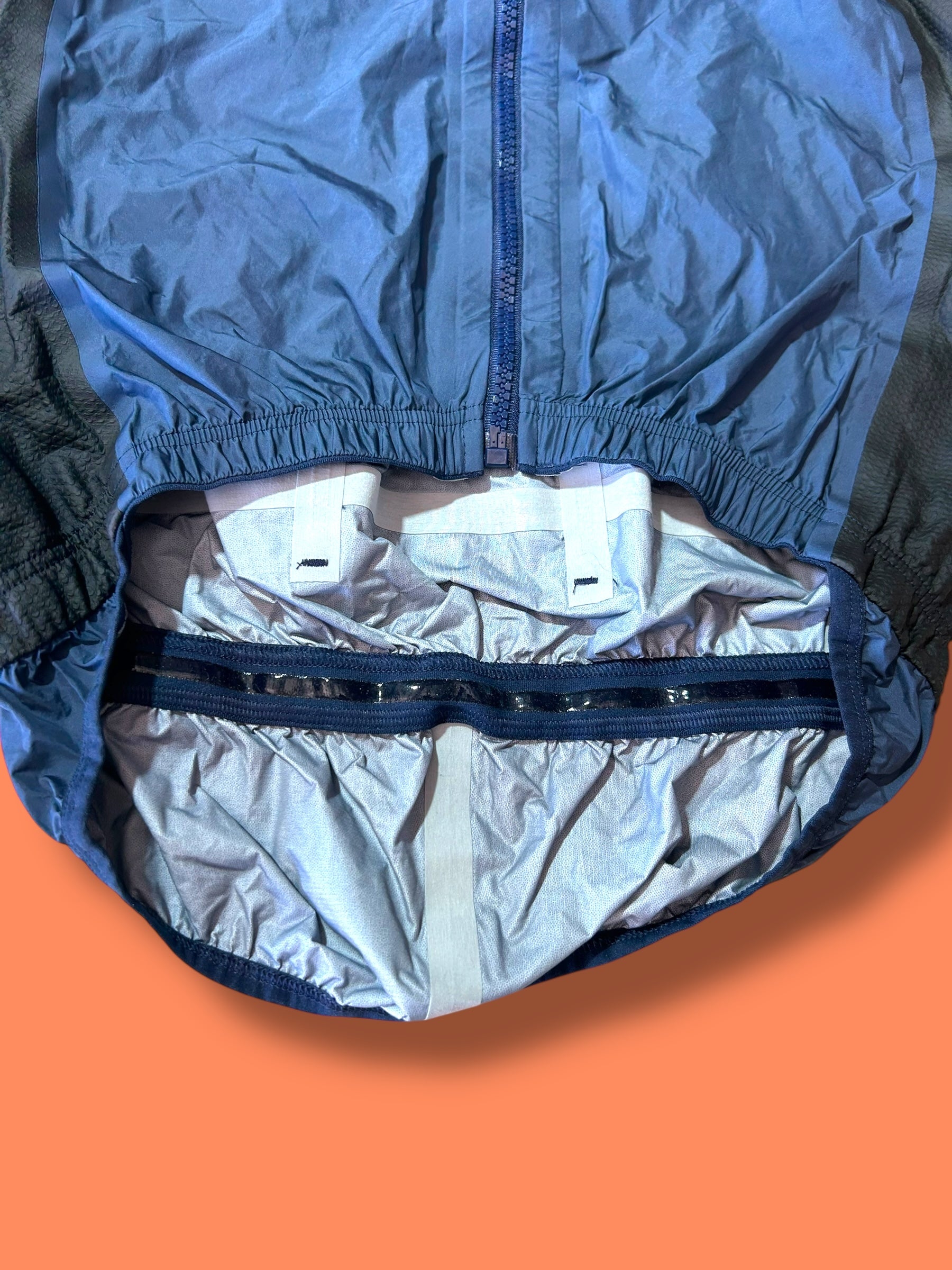 Gilet Vest Waterproof Pidcock  |Ineos Grenadiers| Pro Cycling Kit