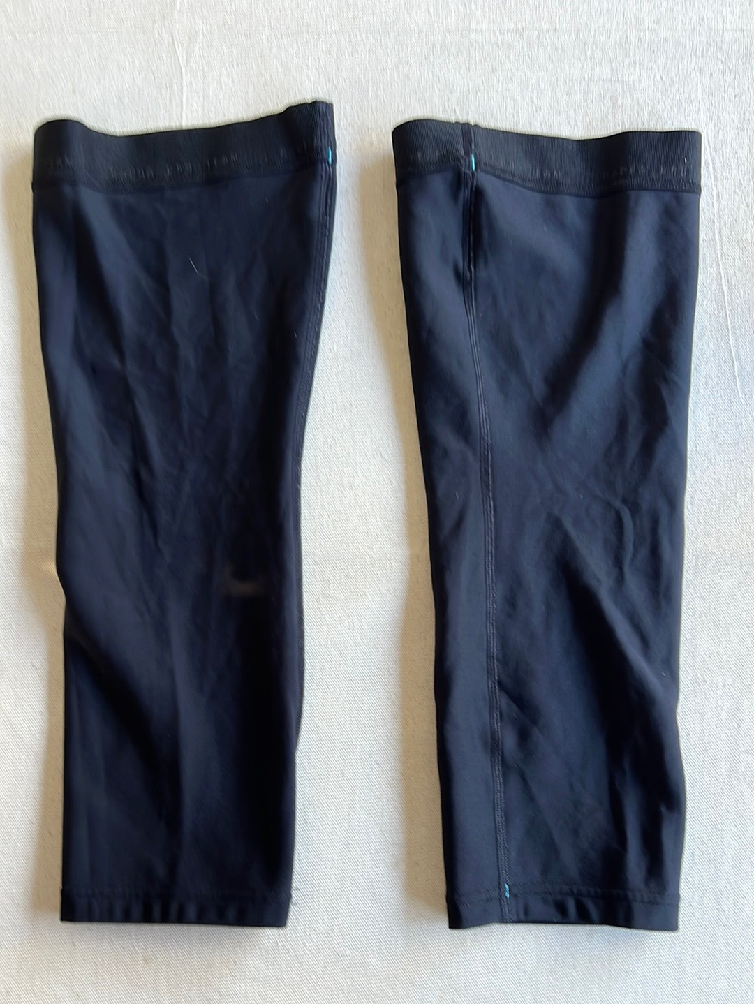Thermal Knee Warmers | Rapha | Team Sky | Pro Cycling Kit