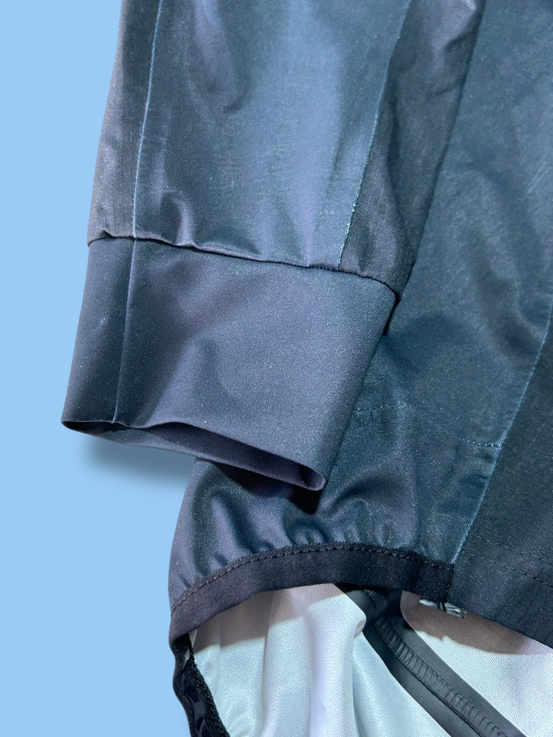 Rain Jacket Cape Winter Waterproof| Decathlon AG2R La Mondiale  | Rosti | Pro Cycling Kit