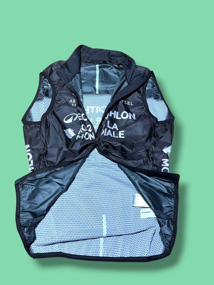 Ultra Lightweight Wind Vest |Decathlon |Van Rysel  Pro Cycling Kit