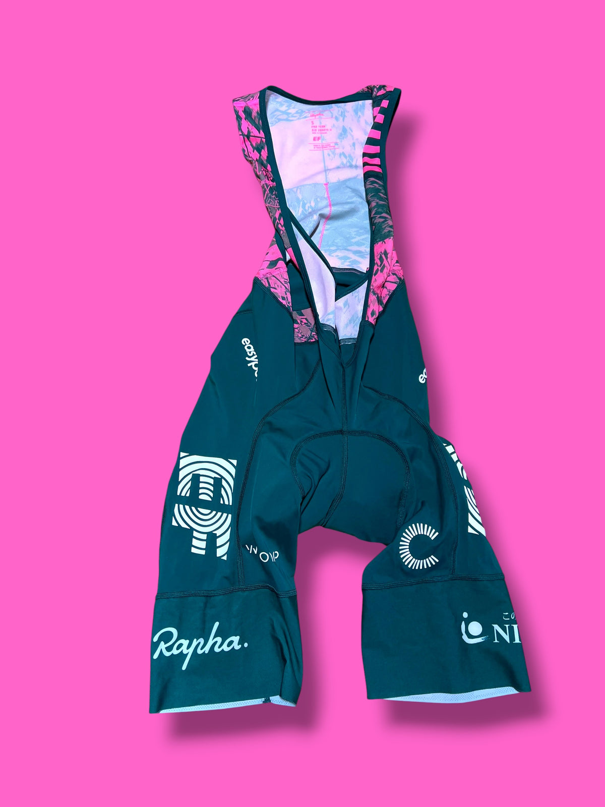 EF 2022 Aero Jersey, Bib Shorts & Wind Vest Bundle Rapha | EF Education First | Rapha Men's Pro Kit