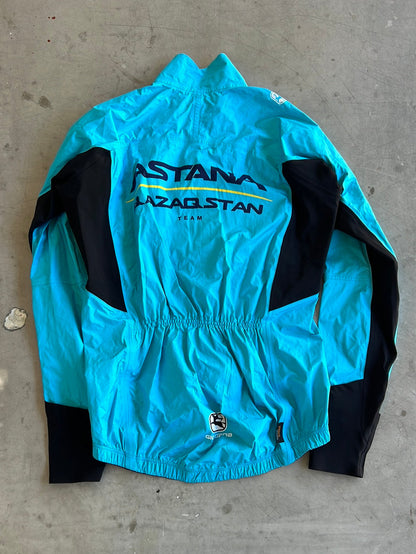 Long Sleeve Rain Jacket Monsoon Lyte | Giordana |  Astana | Pro Cycling Kit