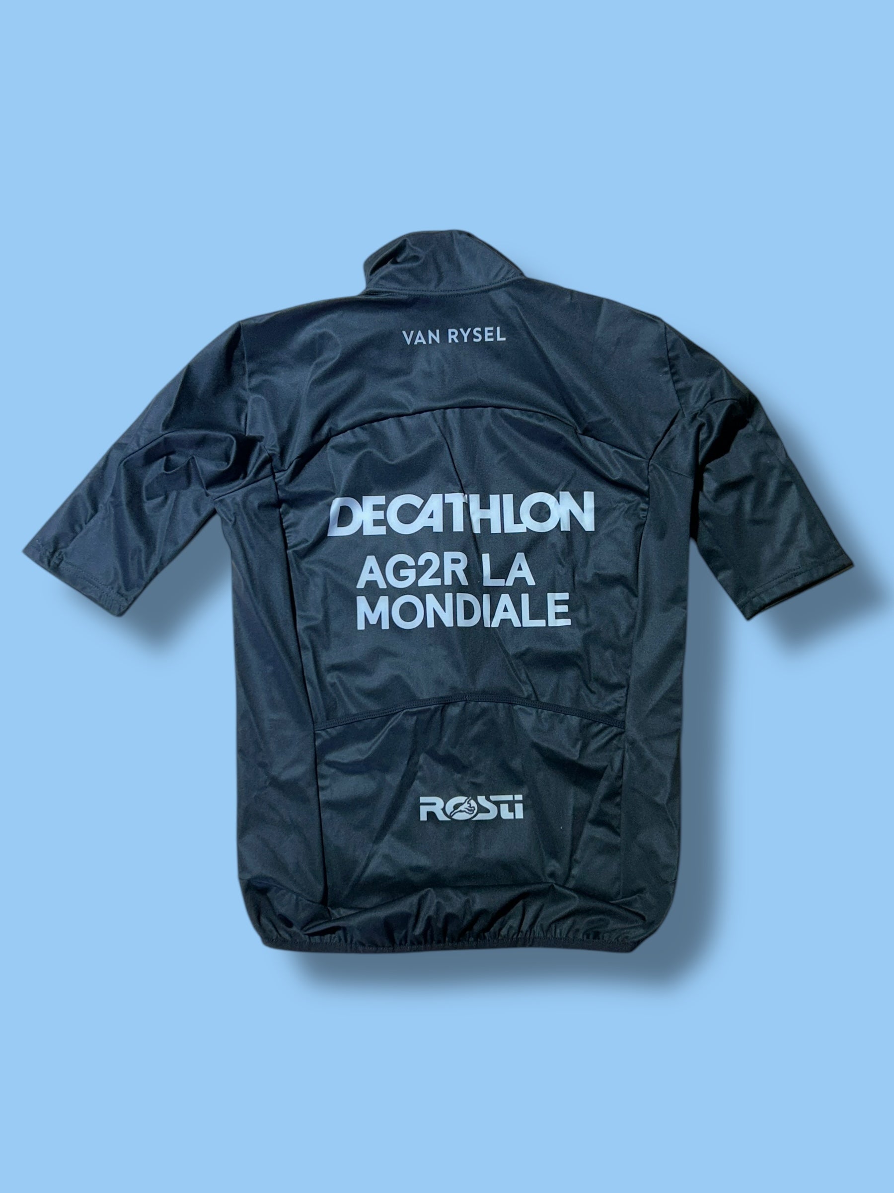 Gabba Thermal Windproof Waterproof Gota Winter Racing   | Decathlon AG2R La Mondiale  | Rosti | Pro Cycling Kit