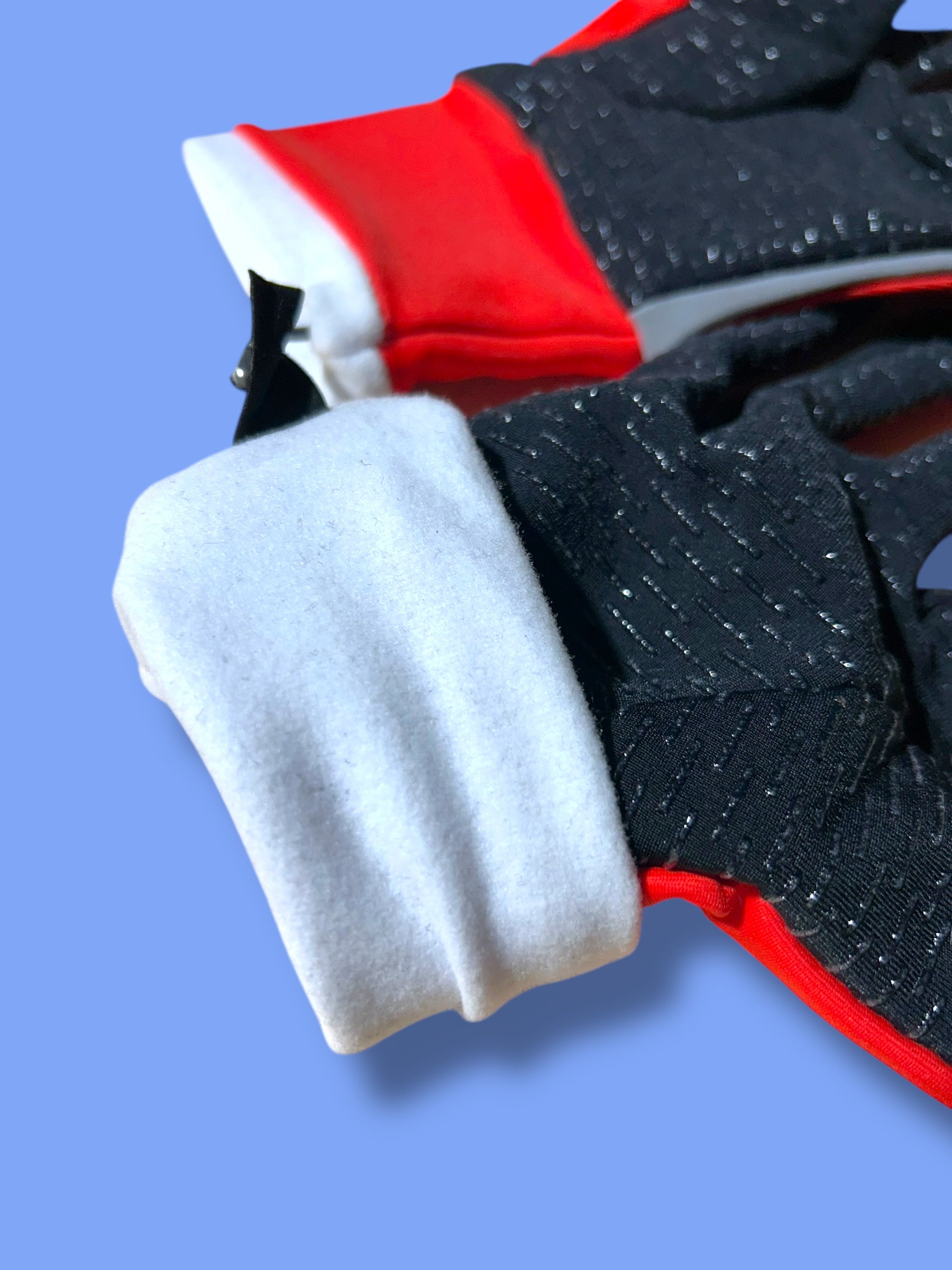 Winter Gloves | Santini | Trek |Segafredo  Pro Cycling Kit
