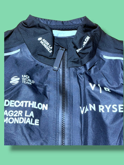 Rain Vest|Decathlon |Van Rysel  Pro Cycling Kit
