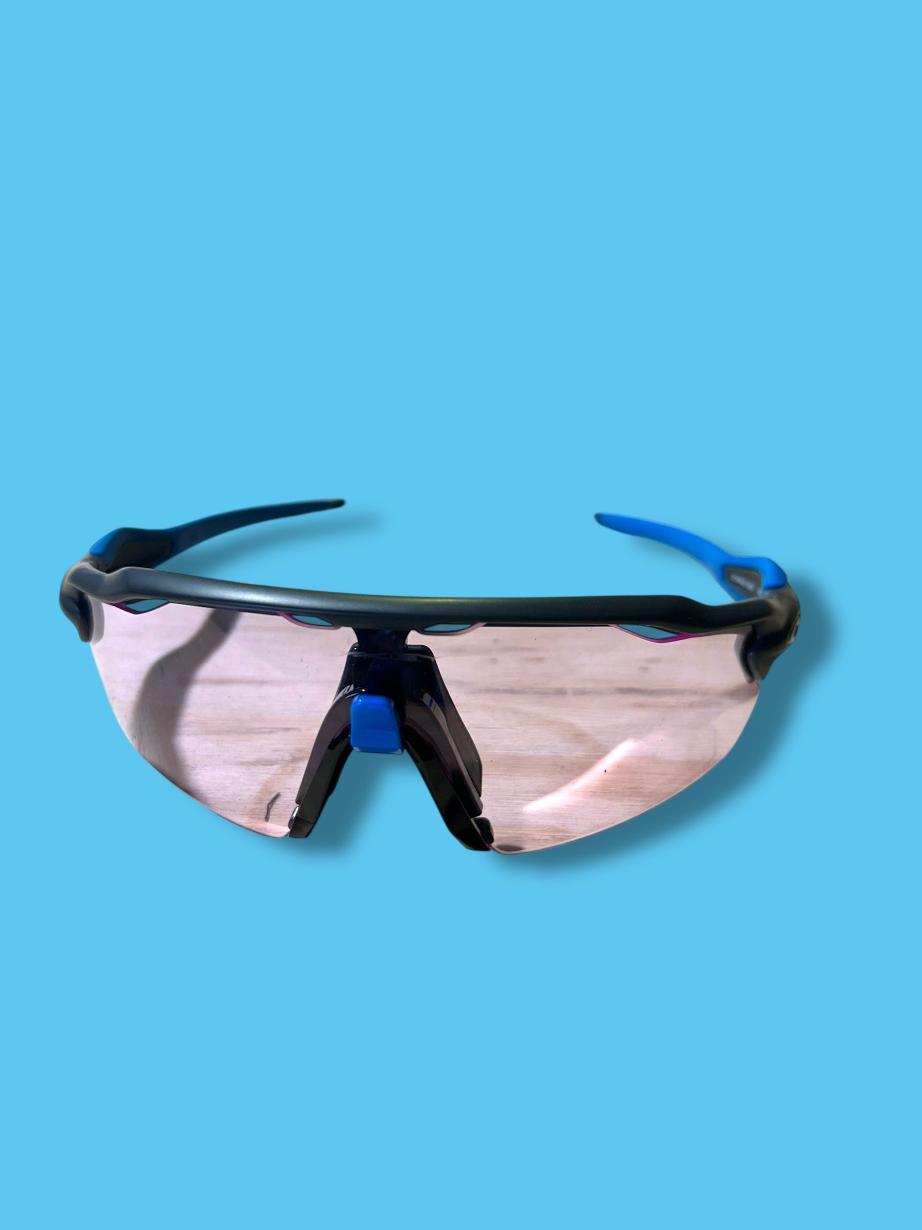 Soudal / Deceuninck Quick-Step | Oakley Radar EV Sunglasses | Blue | Pro-Issued Team Kit