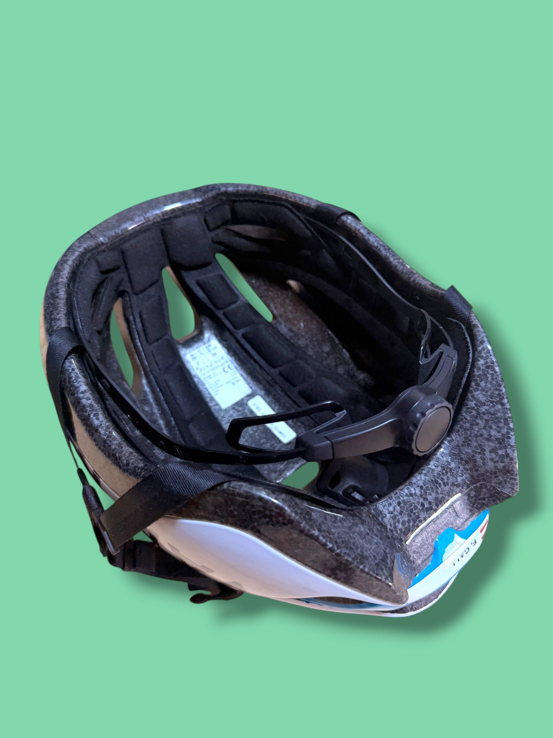 FCR Aero Helmet MIPS|Decathlon |Van Rysel  Pro Cycling Kit