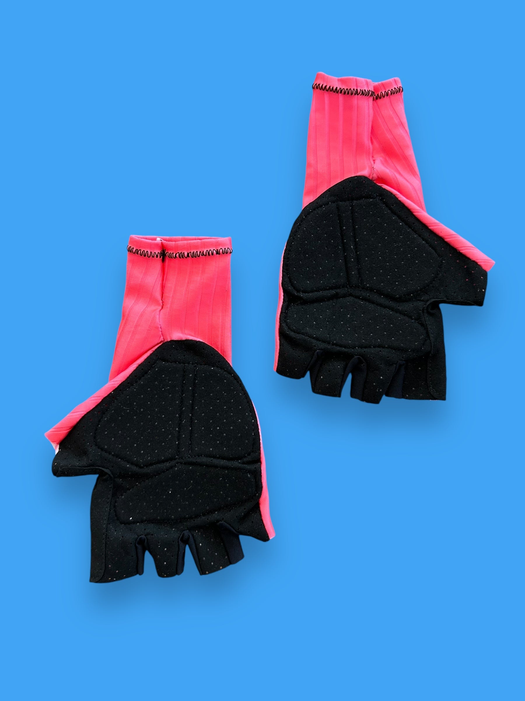 Aero Gloves | Santini | Trek Segafredo | Pro Team Cycling Kit